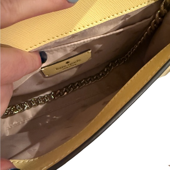 Kate Spade Carson Convertible Crossbody in Pale Yellow - Picture 14 of 15